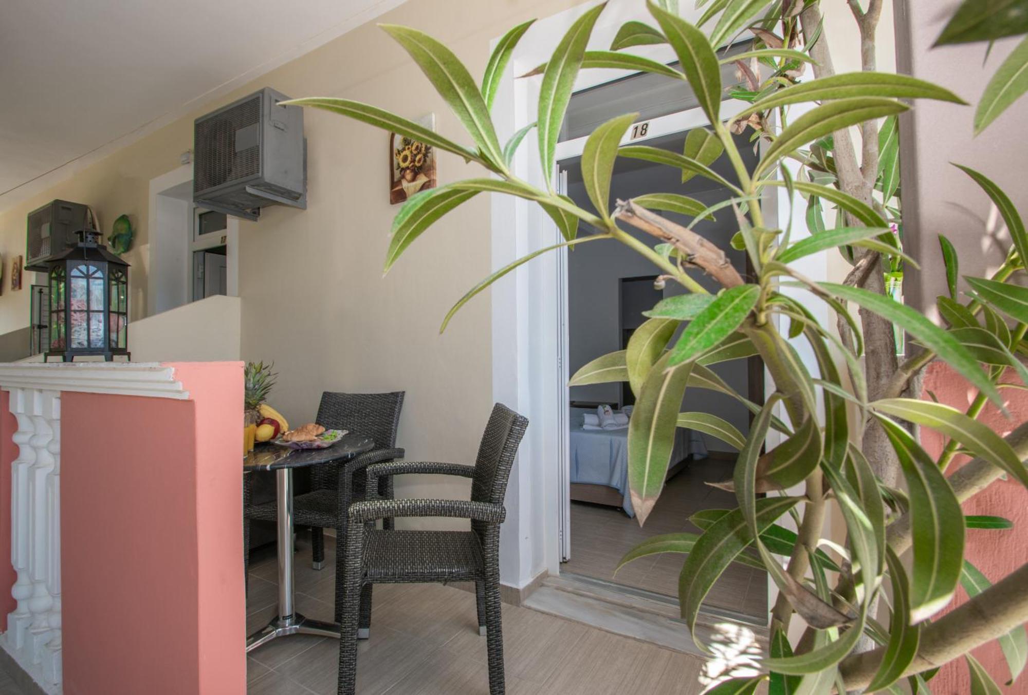 Ferienwohnung Zefiros By Sea Laganas Exterior foto